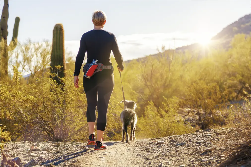Women_and_dog_hiking
